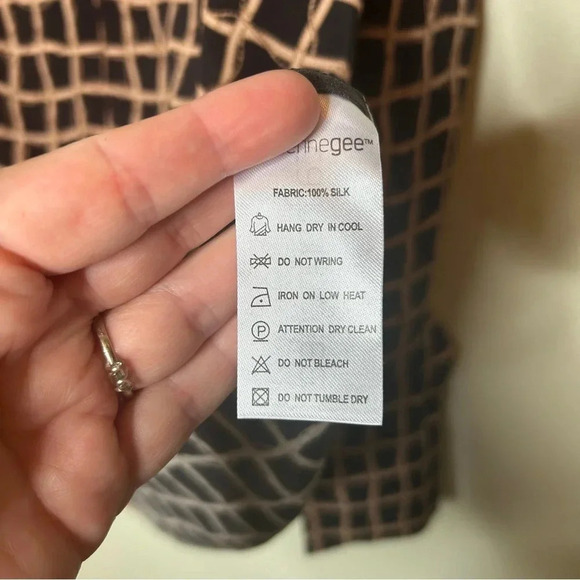 NWT Catherine Gee Equestrian Print Silk Blouse Size Small - Picture 4 of 9